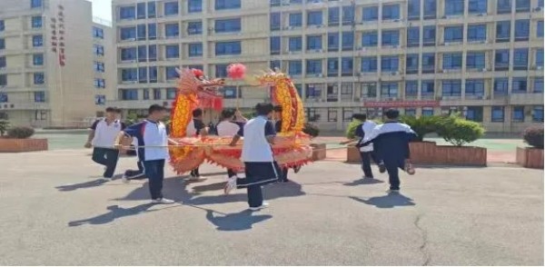 岳陽(yáng)市江南通信職業(yè)技術(shù)學(xué)校有限公司,岳陽(yáng)江南學(xué)校,岳陽(yáng)江南通信學(xué)校,岳陽(yáng)職業(yè)學(xué)校